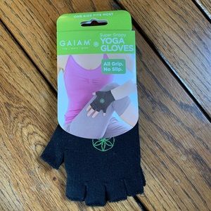 Yoga Gloves - One Size Fits Most